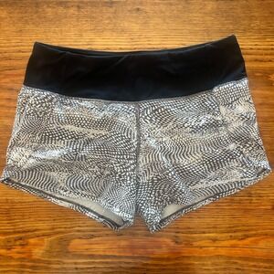 Lululemon Speed Shorts Size 4